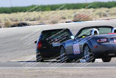 media/Jun-05-2022-CalClub SCCA (Sun) [[19e9bfb4bf]]/Group 4/Qualifying/